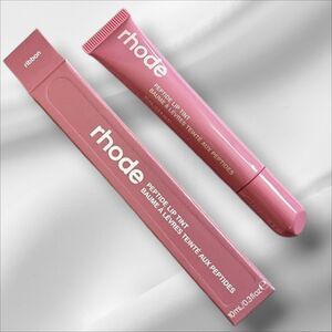 New In Box Rhode RIBBON Full Size Hydrating Peptide Lip Tint Gloss Hailey 10ml